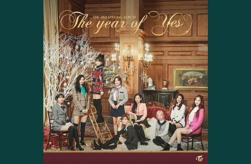 TWICE – STUCK IN MY HEAD Lyrics | Romanization & Meaning