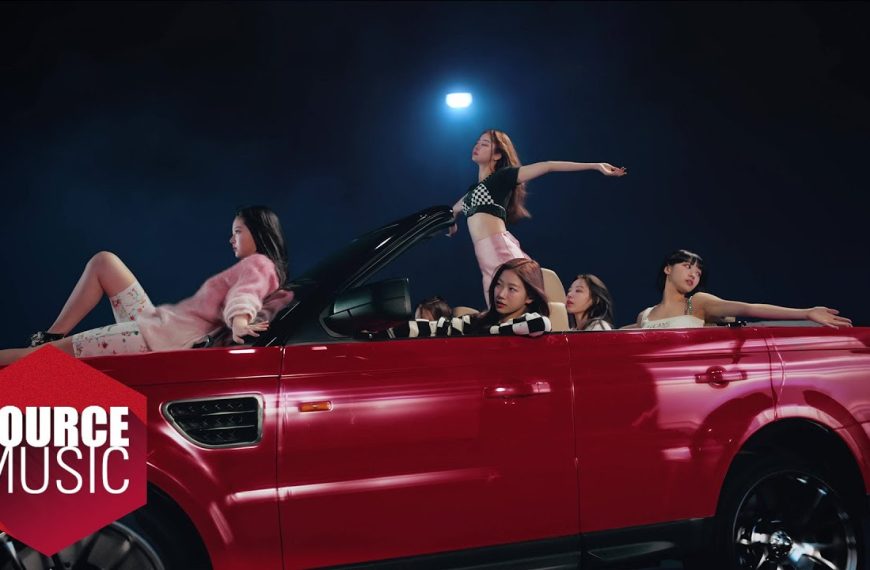 LE SSERAFIM – FEARLESS (2023 Ver.) Lyrics | Romanization & Meaning