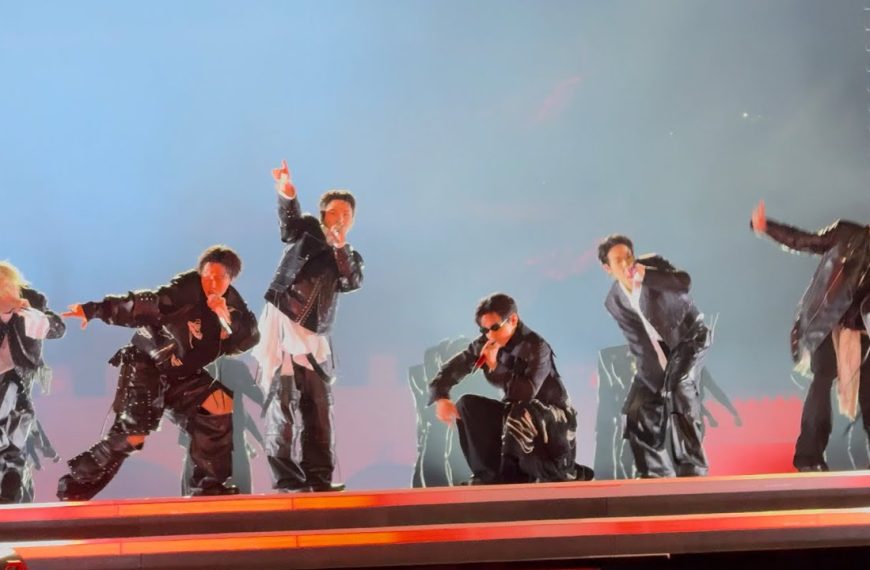 BTS – Aliens Lyrics | Romanization & Meaning