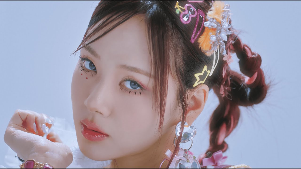 BIBI – Sugar Rush Lyrics | Romanized & Meaning