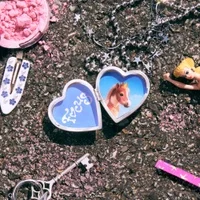 Hearts2Hearts FOCUS - The 1st Mini Album album cover