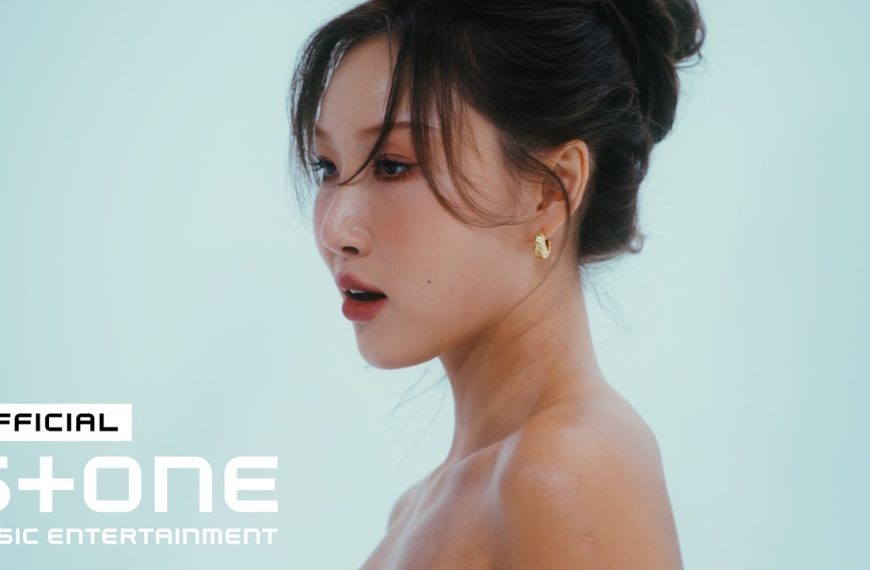 HWASA – Star Lyrics | Romanized & Meaning