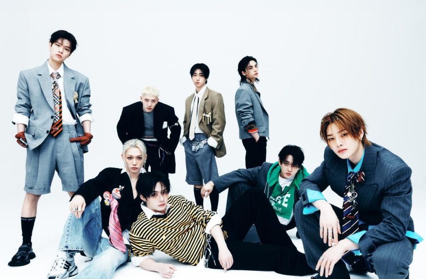 Stray Kids Romanized Lyrics Collection