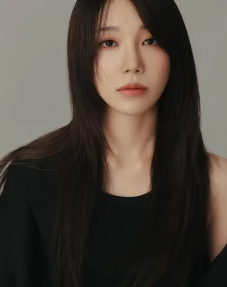 JEONG EUNJI cover